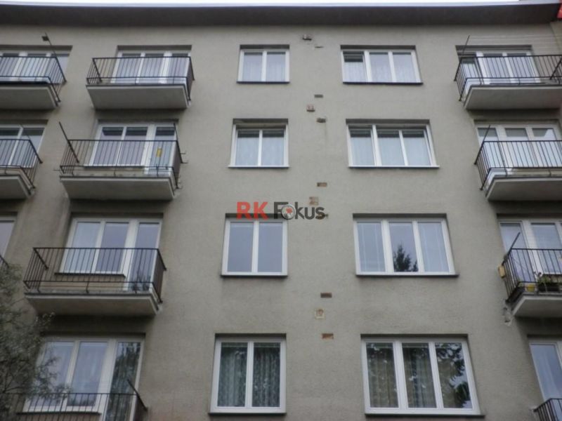 Pronájem bytu 2+1 s balkonem Třebíč, Horka-Domky, ul. Znojemská