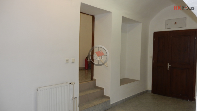 Pronájem komerčních prostor nám. ČSA, Moravské Budějovice