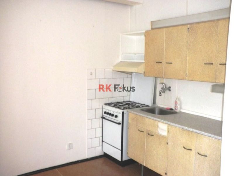 Prodej přízemního bytu 1+1 (32m2) Třebíč, Nové Dvory 