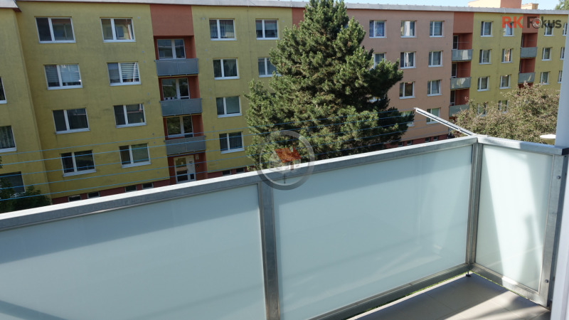 Pronájem zrekonstruovaného bytu 1+1 Tolstého, Třebíč