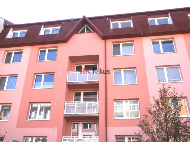 Pronájem bytu 3+1 s lodžií Třebíč , lokalita Nové Dvory 