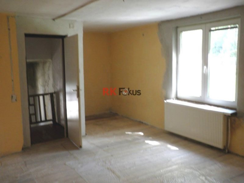 Prodej rodinného domu 3+1 k dokončení, Stařečka, Třebíč