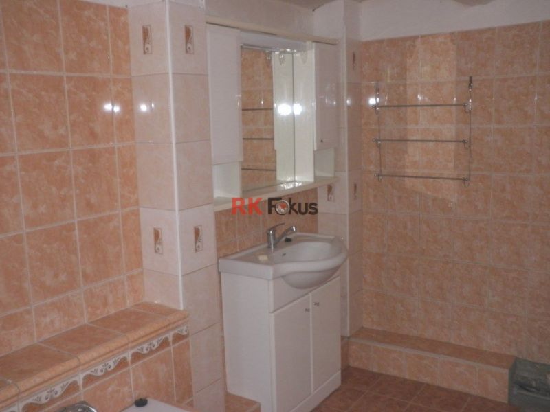Prodej rodinného domu 3+1 k dokončení, Stařečka, Třebíč