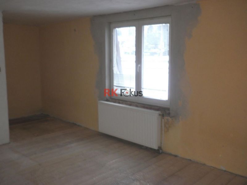 Prodej rodinného domu 3+1 k dokončení, Stařečka, Třebíč