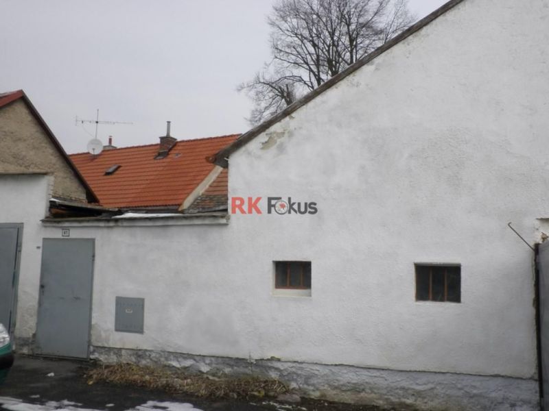 Prodej rodinného domu 2+1 s garáží ve Stříteži