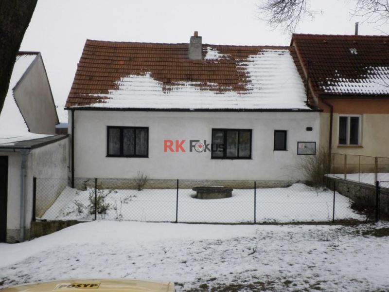 Prodej rodinného domu 2+1 s garáží ve Stříteži
