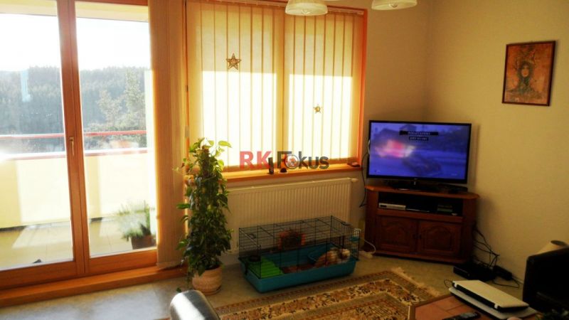 Prodej bytu 4+1 se 2 lodžiemi a garáží v Náměšti nad Oslavou