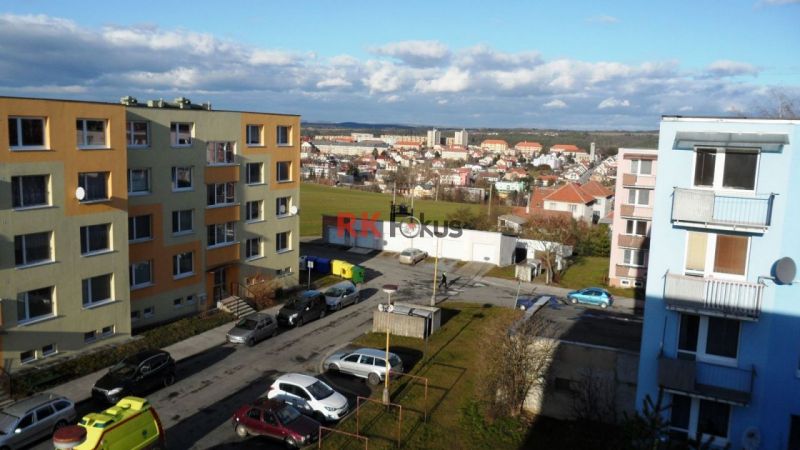 Prodej bytu 4+1 se 2 lodžiemi a garáží v Náměšti nad Oslavou