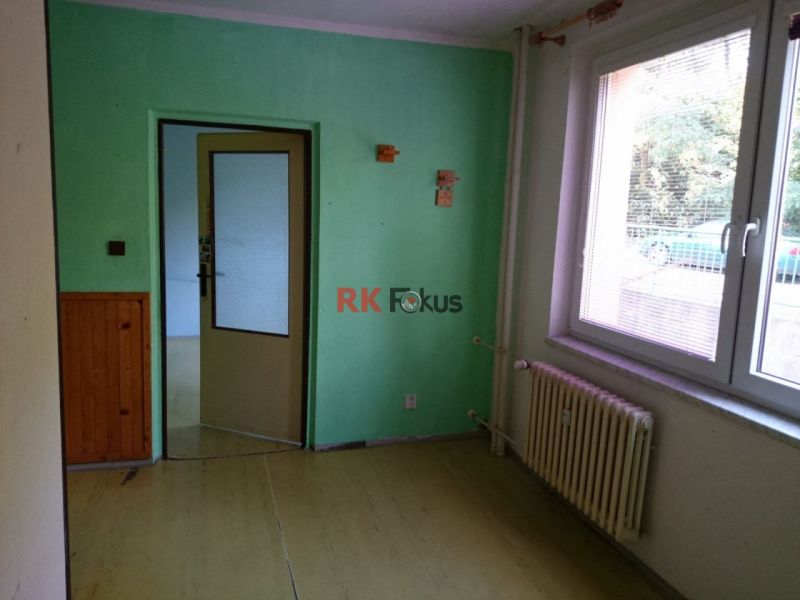 Prodej bytu 3+1 v OV s balkonem, Velké Meziříčí