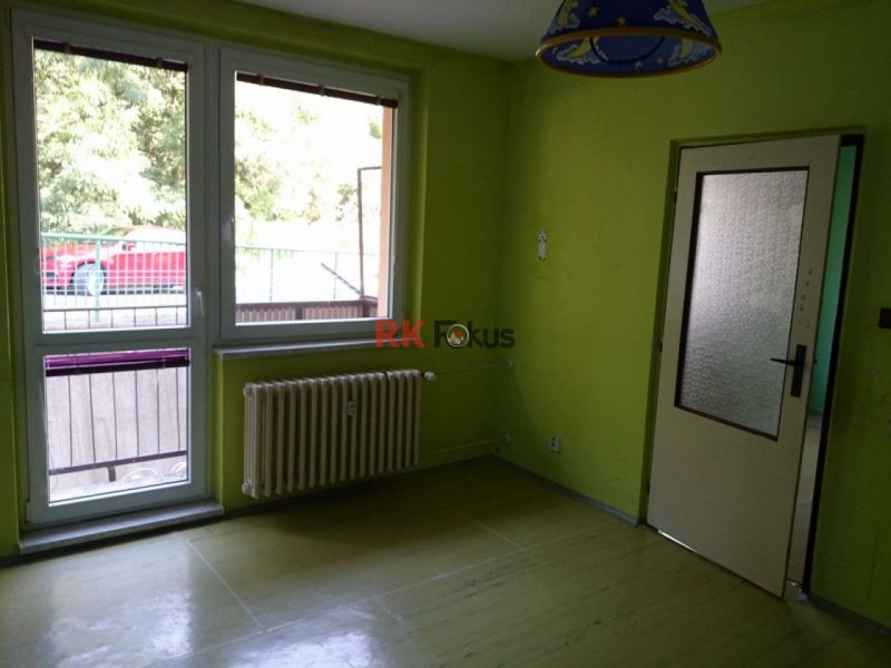 Prodej bytu 3+1 v OV s balkonem, Velké Meziříčí