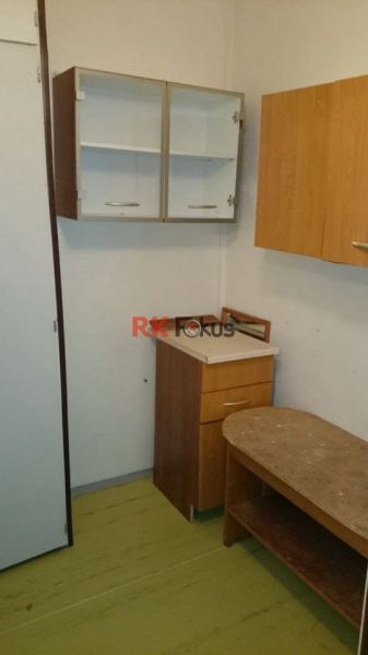 Prodej bytu 3+1 v OV s balkonem, Velké Meziříčí
