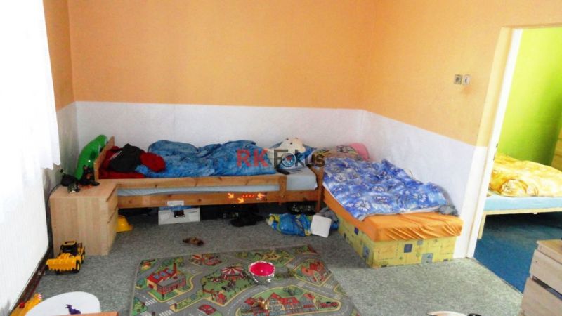 Prodej rodinného domu 4+kk se zahradou, Slavičky