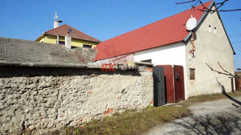 Prodej rodinného domu 4+kk se zahradou, Slavičky