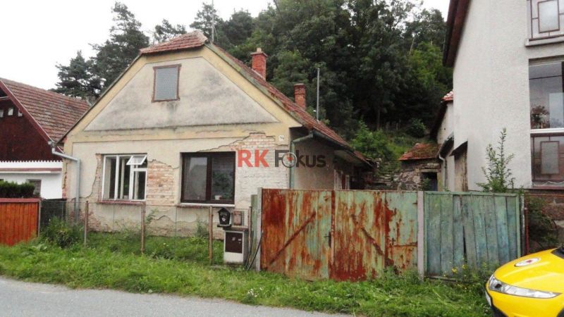 Prodej chalupy 3+1 ve Vlčatíně